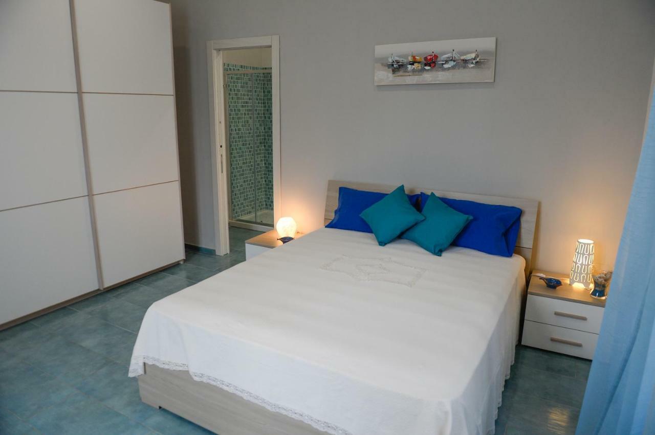 הוילה נאפולי Casa Del Porto Al Borgo Marinari מראה חיצוני תמונה